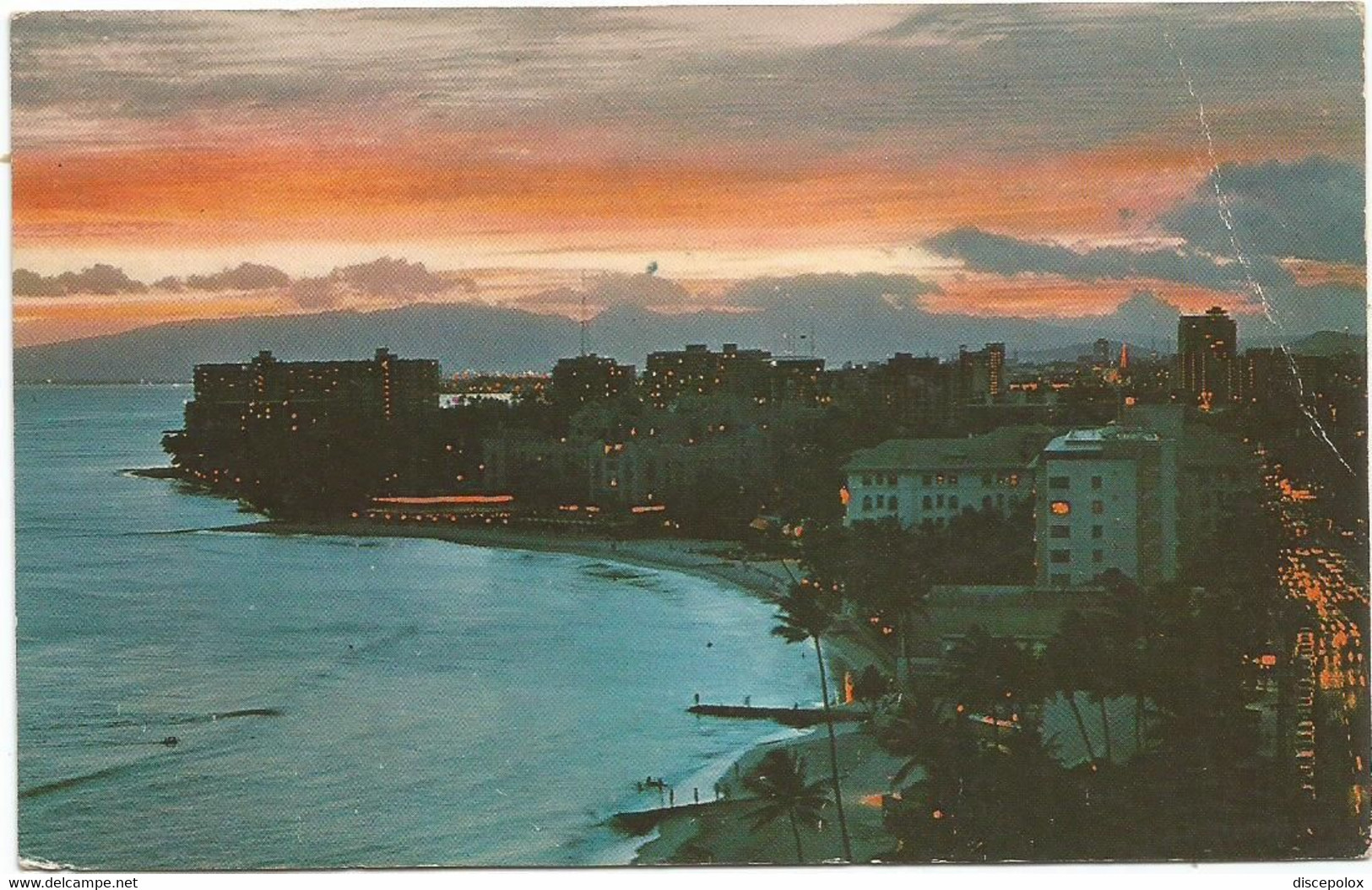 AC2852 Hawaii - Honolulu - Twilight Time At Waikiki Beach / Viaggiata 1966 - Honolulu