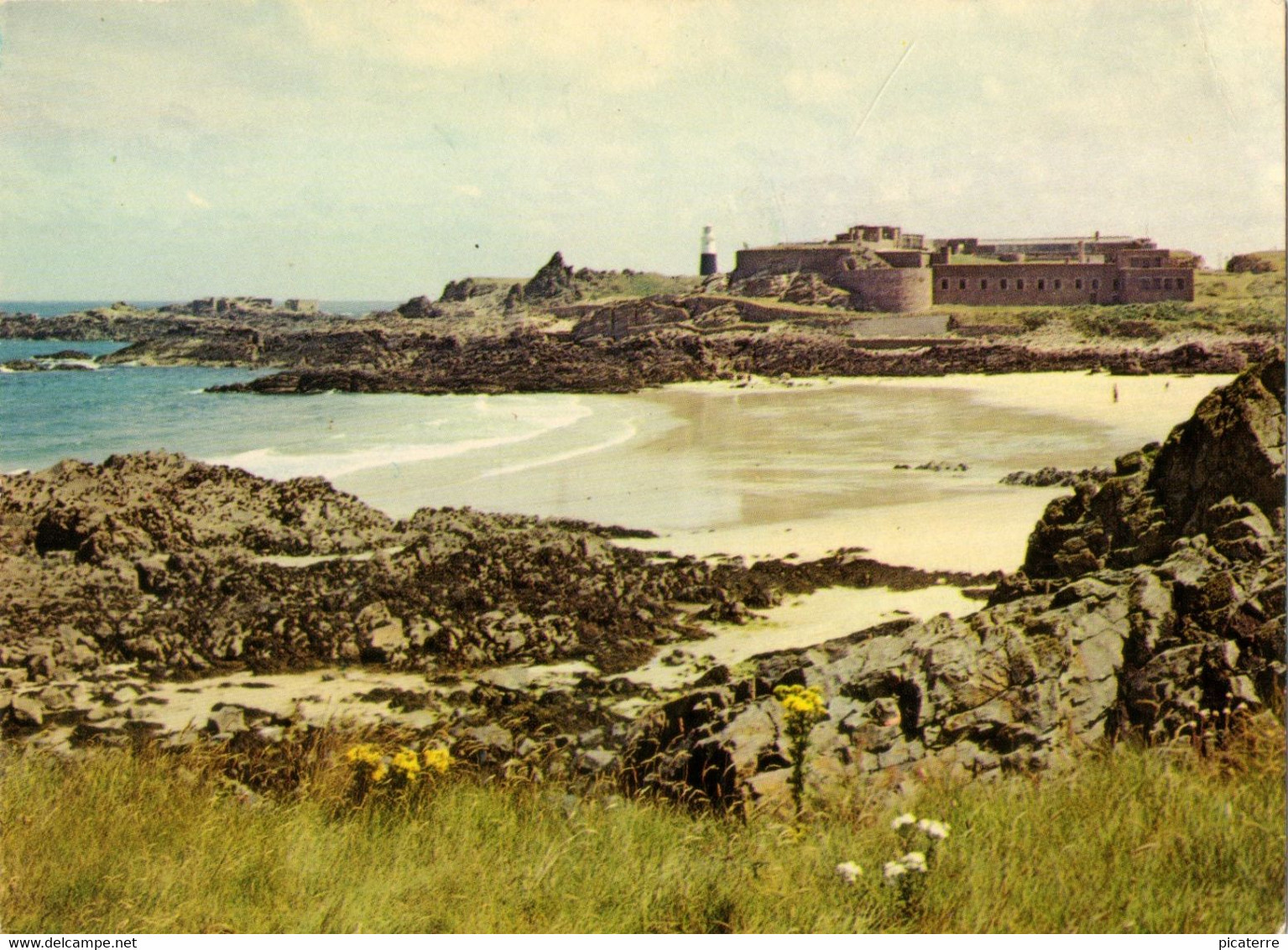 ALDERNEY - Corblets Bay & Fort Corblets- Guernsey Press GPG 234 - Colour By Norman Grut - Ile Aurigny - Alderney