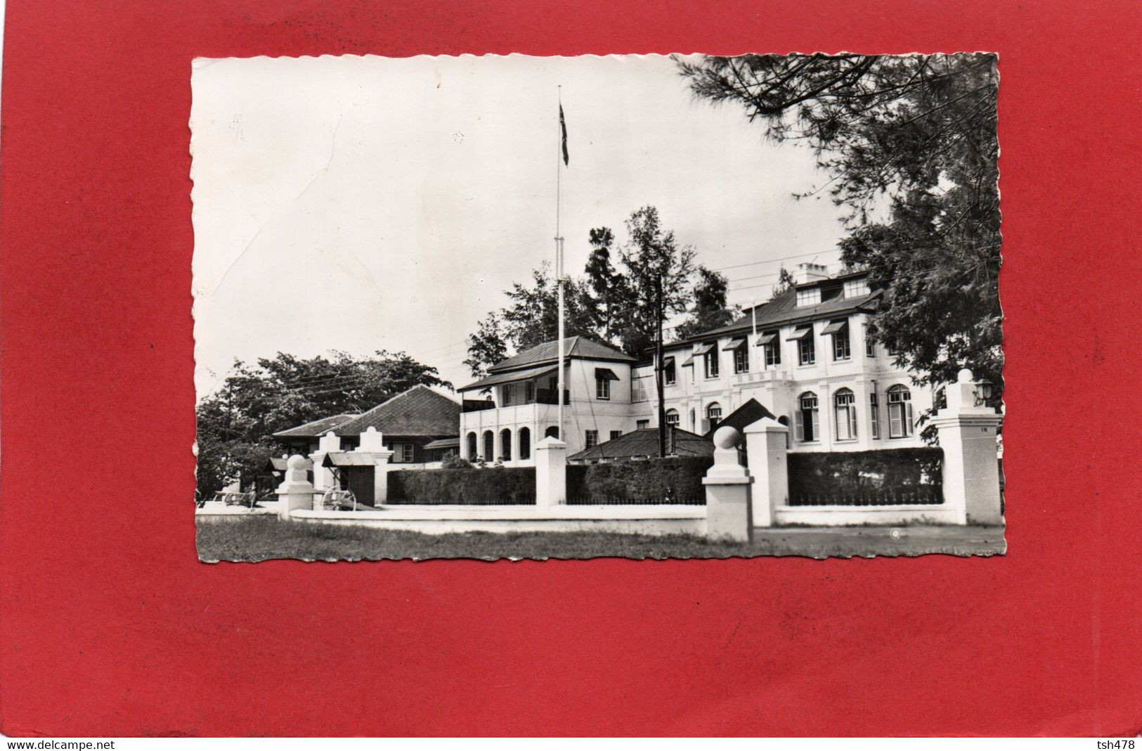 GAMBIA-----GAMBIE----BATHURST---Gouvenrnet House--voir 2 Scans - Gambie