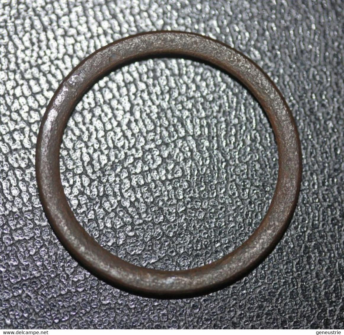 Rouelle Anneau De Bronze Pré-monétaire Gaulois Ex-voto - Rouelle - Pre Coinage Celtic Ring Money 30.5mm - Gauloises