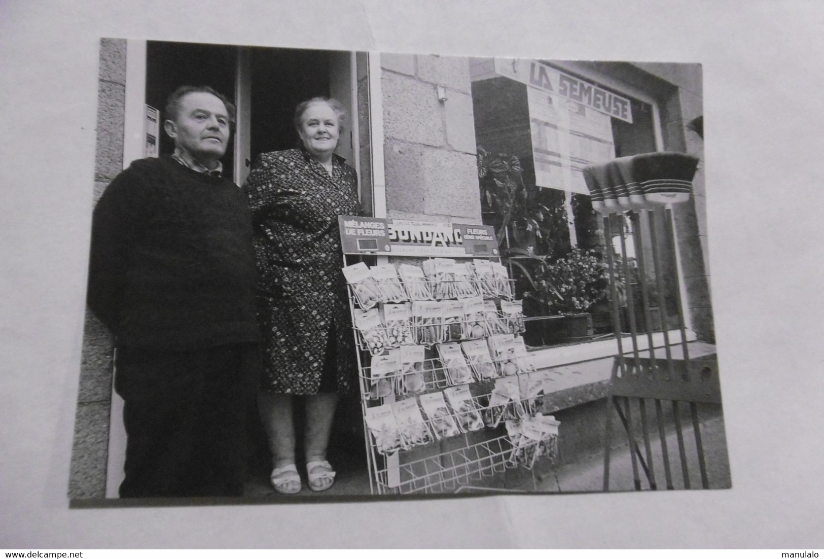 D 56 - Le Faouêt - Monique Et François Guéguen, Droguerie Graineterie Depuis 1963 - 1995, Photo Rolland Bouëxel - Faouët