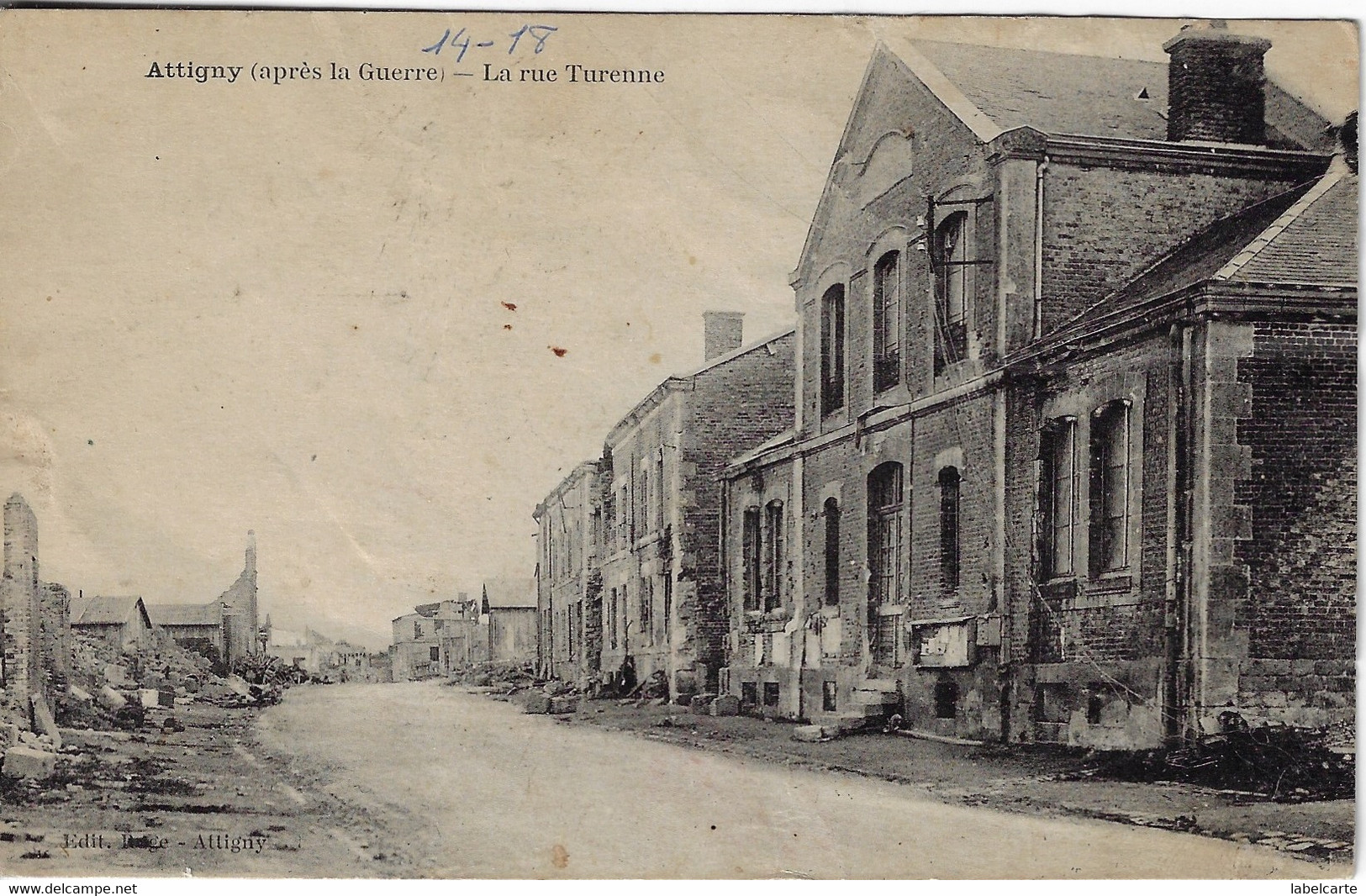 ARDENNES 08.ATTIGNY  LA RUE TURENNE - Attigny