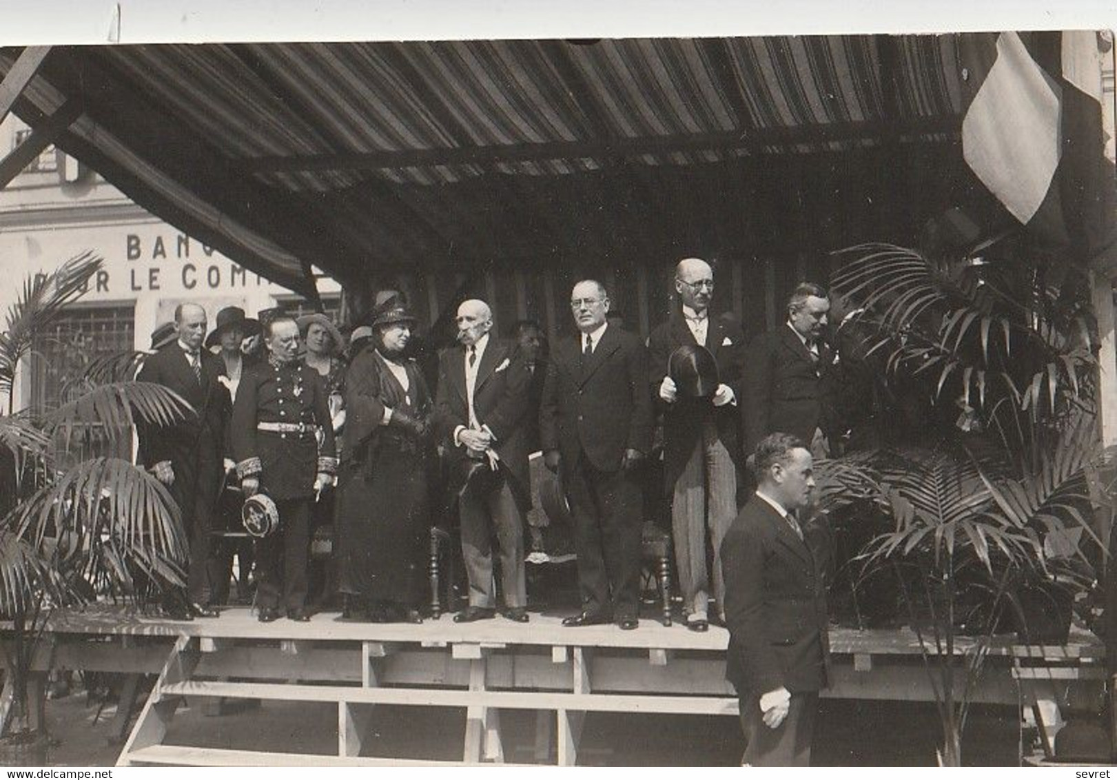 SAUMUR - Carte Photo - Inauguration De La Statue  Dupetit-Thouars Le 2 Juillet 1933. Présence Du Ministre Et Du Maire - Saumur