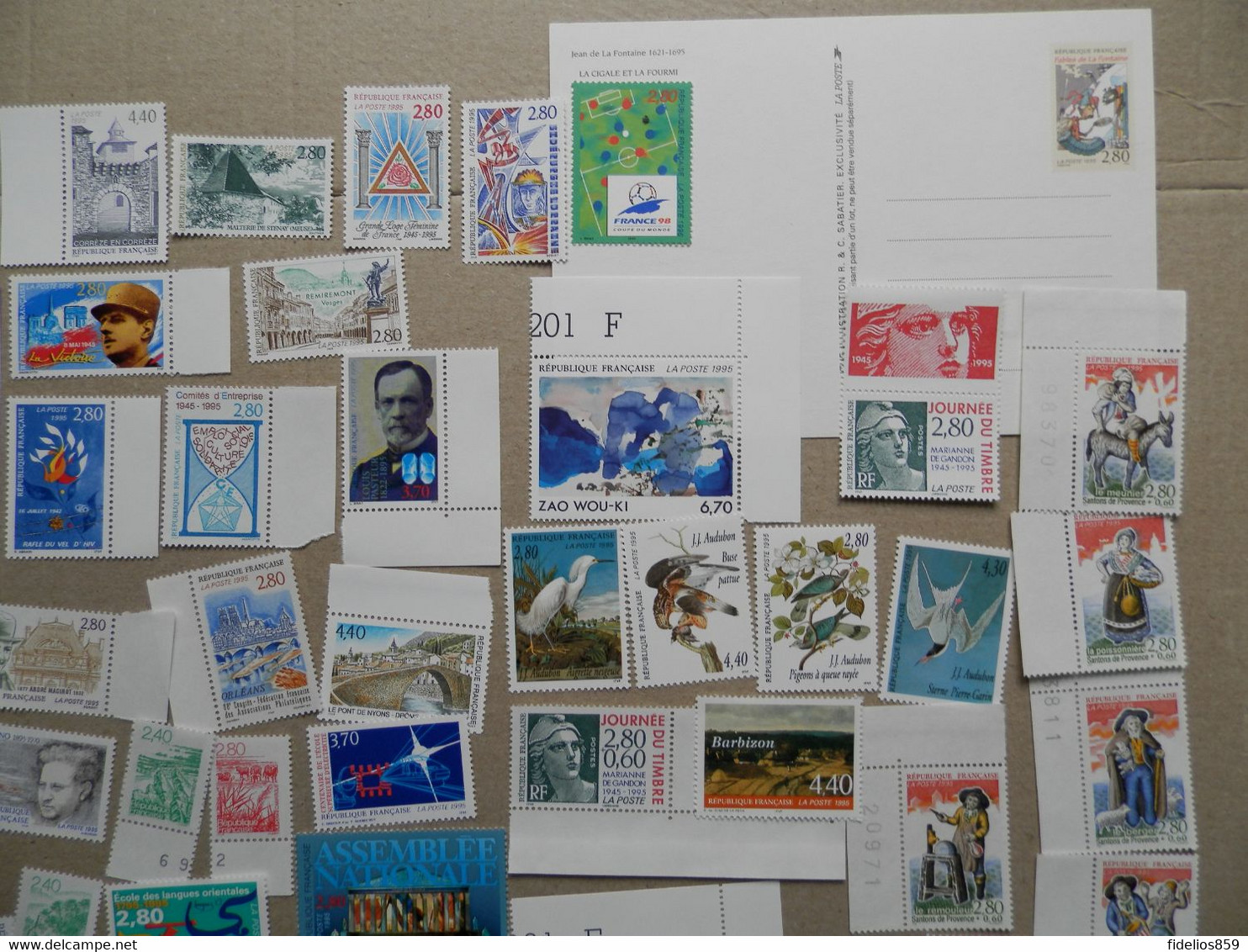 FRANCE ANNEE COMPLETE 1995 SOIT 61 TIMBRES ET 2 BLOCS NEUFS SANS CHARNIERE NI TRACE QUALITE LUXE - 1990-1999