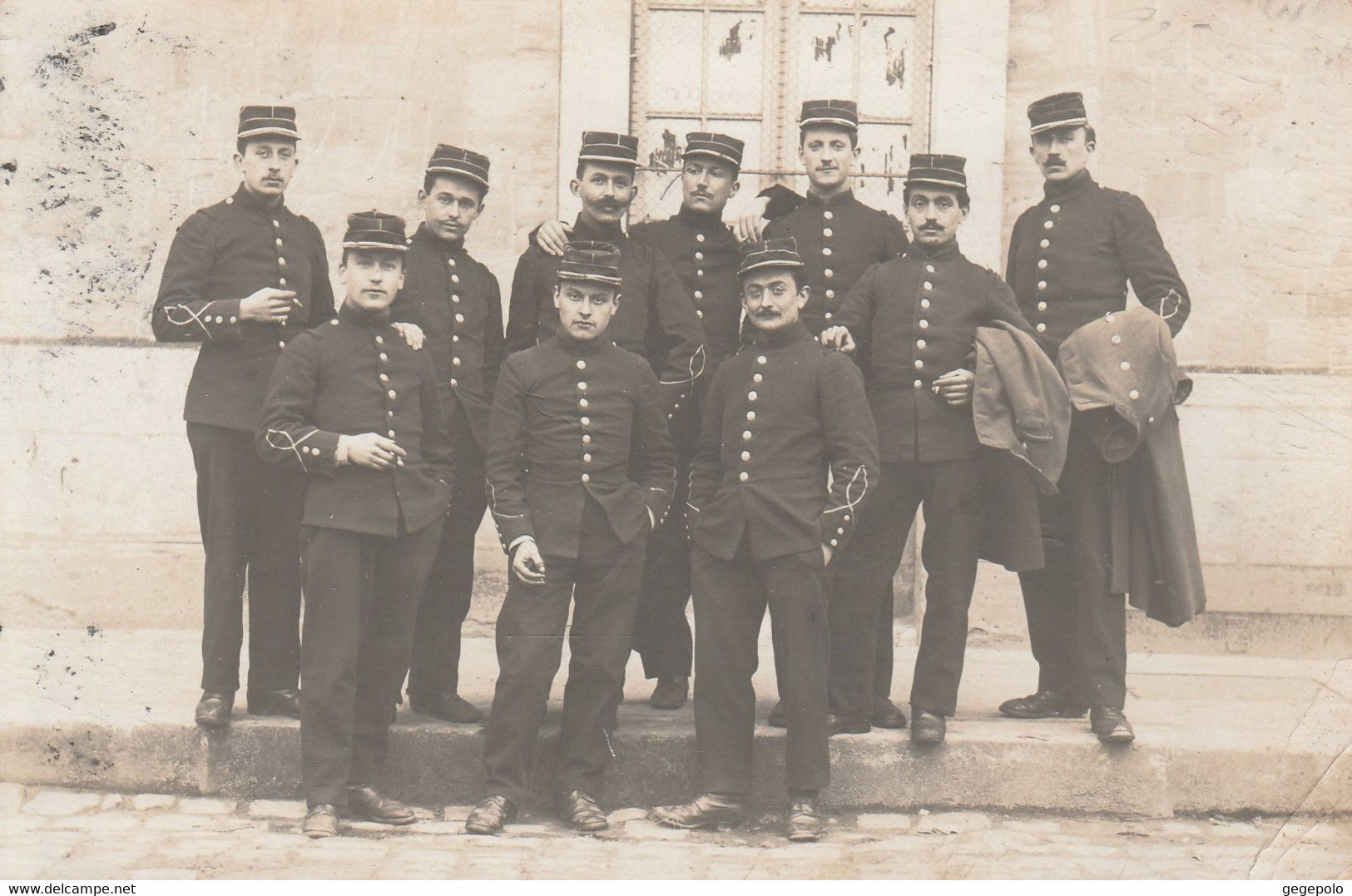 VINCENNES - Des Militaires Posant En 1908 ( Carte Photo ) 1/2 - Vincennes