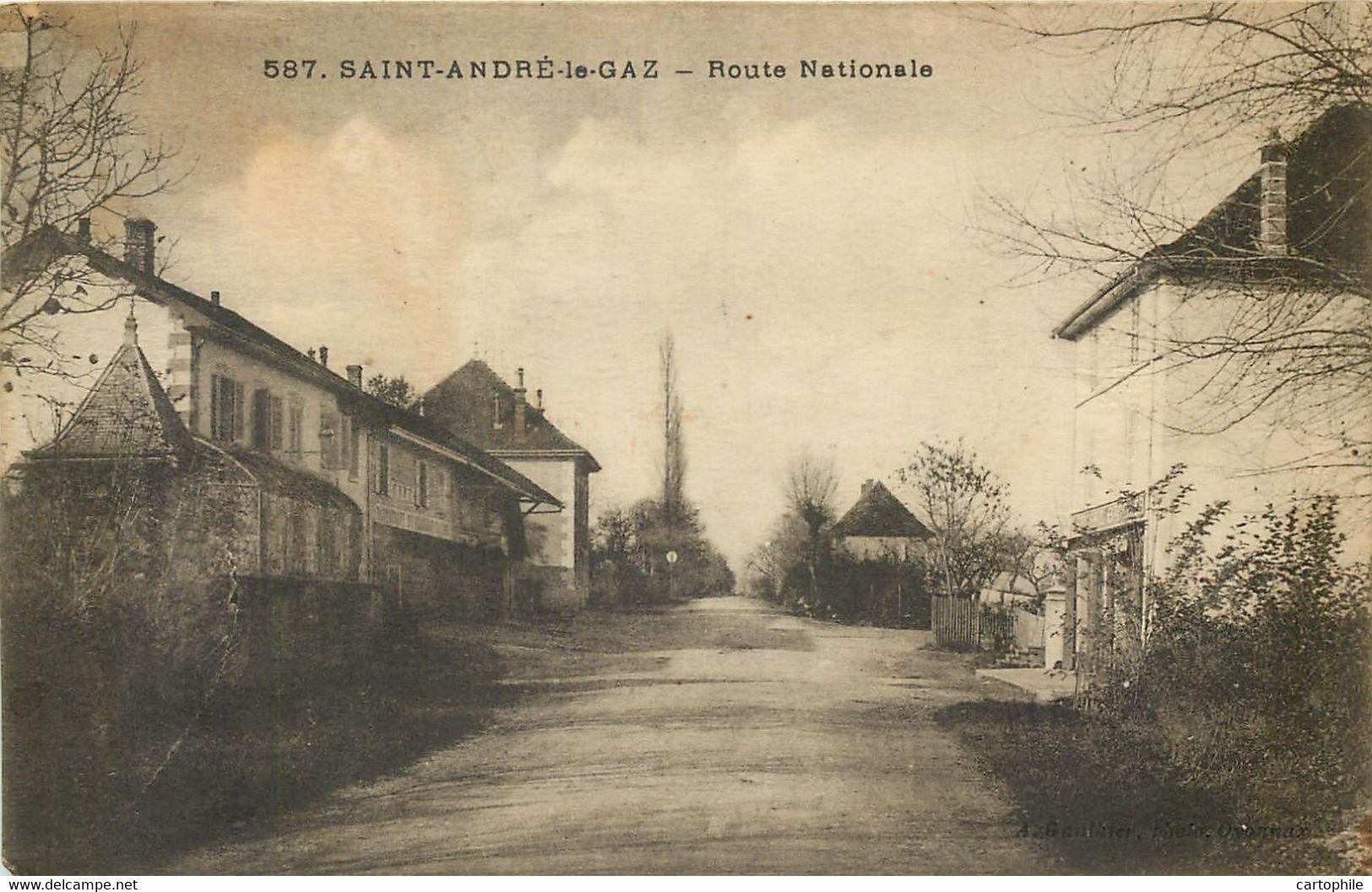 38 - Saint Andre Le Gaz - Route Nationale En 1932 - Saint-André-le-Gaz