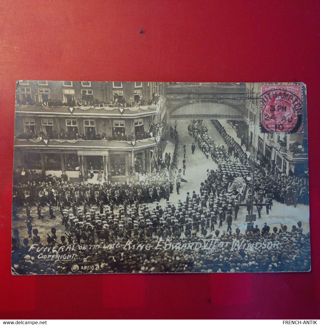 FUNERAL OF THE LATE KING EDWARD VII AT WINDSOR - Familles Royales