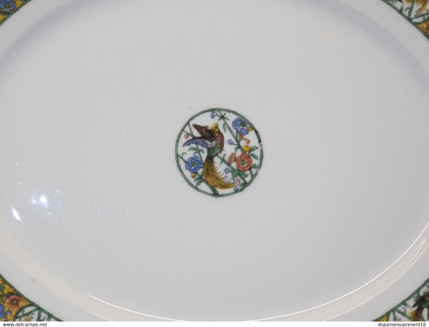 *TRES JOLI ANCIEN PLAT OVAL PORCELAINE ANCIENNE LIMOGES WG & Cie Déco TABLE E - Limoges (FRA)