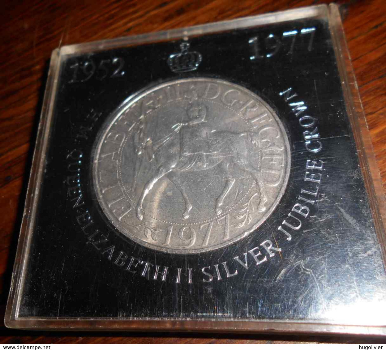 Pièce Médaille Queen Elizabeth II Silver Jubilee Crown 1952 1977 - Royal/Of Nobility