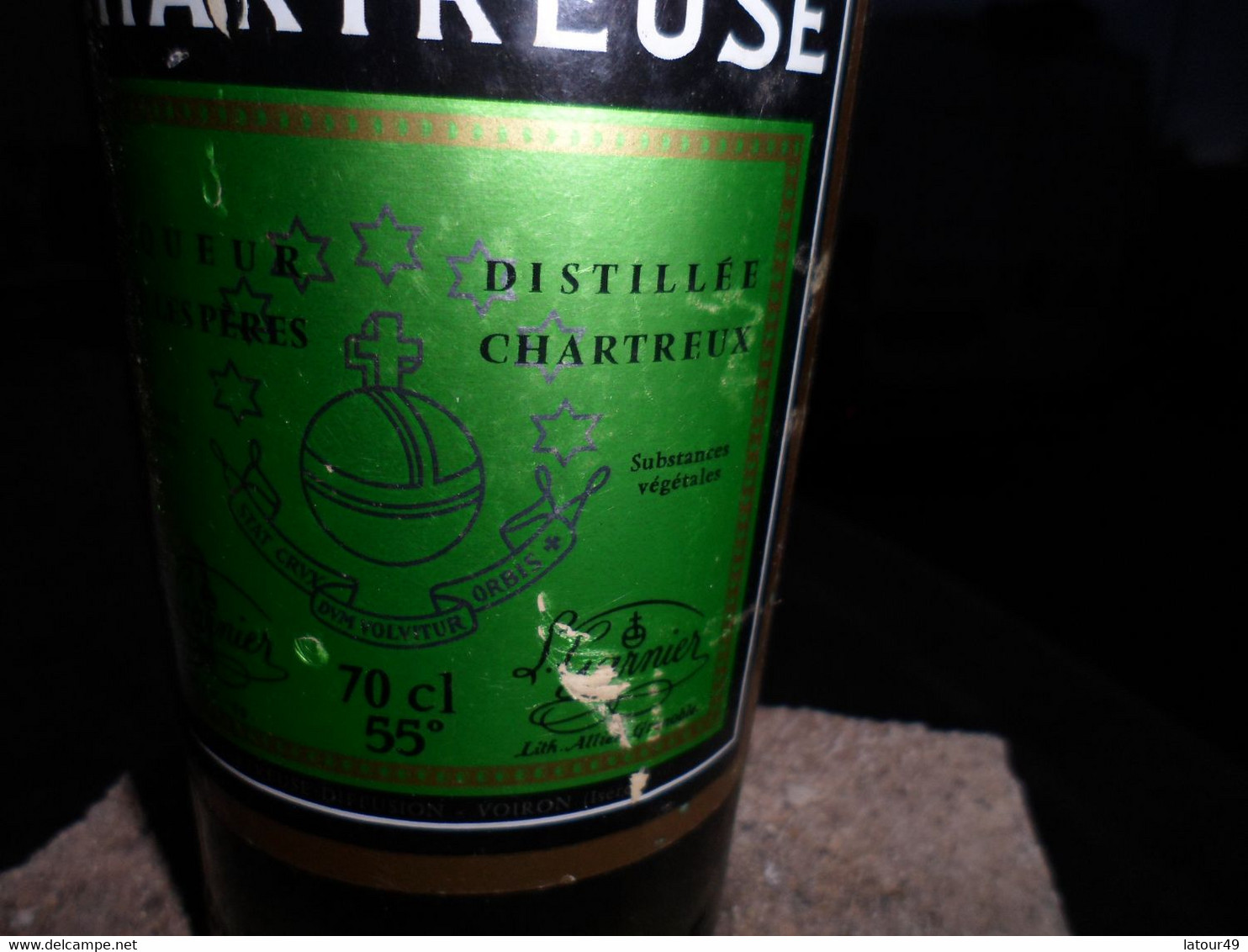 BOUTEILLE CHARTREUSE  VERTE  CHARTREUSE DIFFUSION VOIRON DANS LES ANNEE1969 NON NETTOYE TRES BON NIVEAU 55 O... 70 Cl - Spiritueux