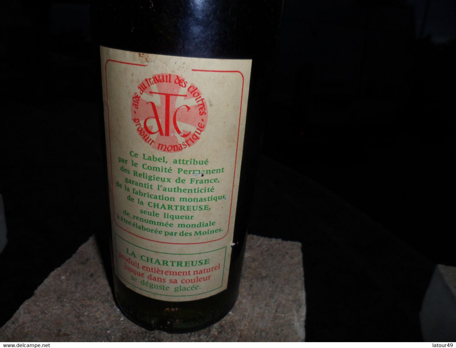 BOUTEILLE CHARTREUSE  VERTE  CHARTREUSE DIFFUSION VOIRON DANS LES ANNEE1969 NON NETTOYE TRES BON NIVEAU 55 O... 70 Cl - Spirituosen