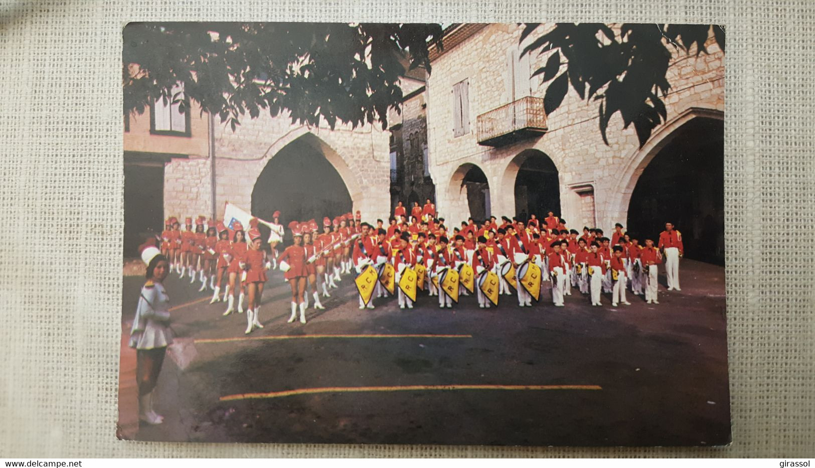 CPSM MONTFLANQUIN LOT ET GARONNE 47 ANCIENNE BASTIDE DU XII EME MAJORETTES BATTERIE FANFARE FETES ED GARNIER - Monflanquin