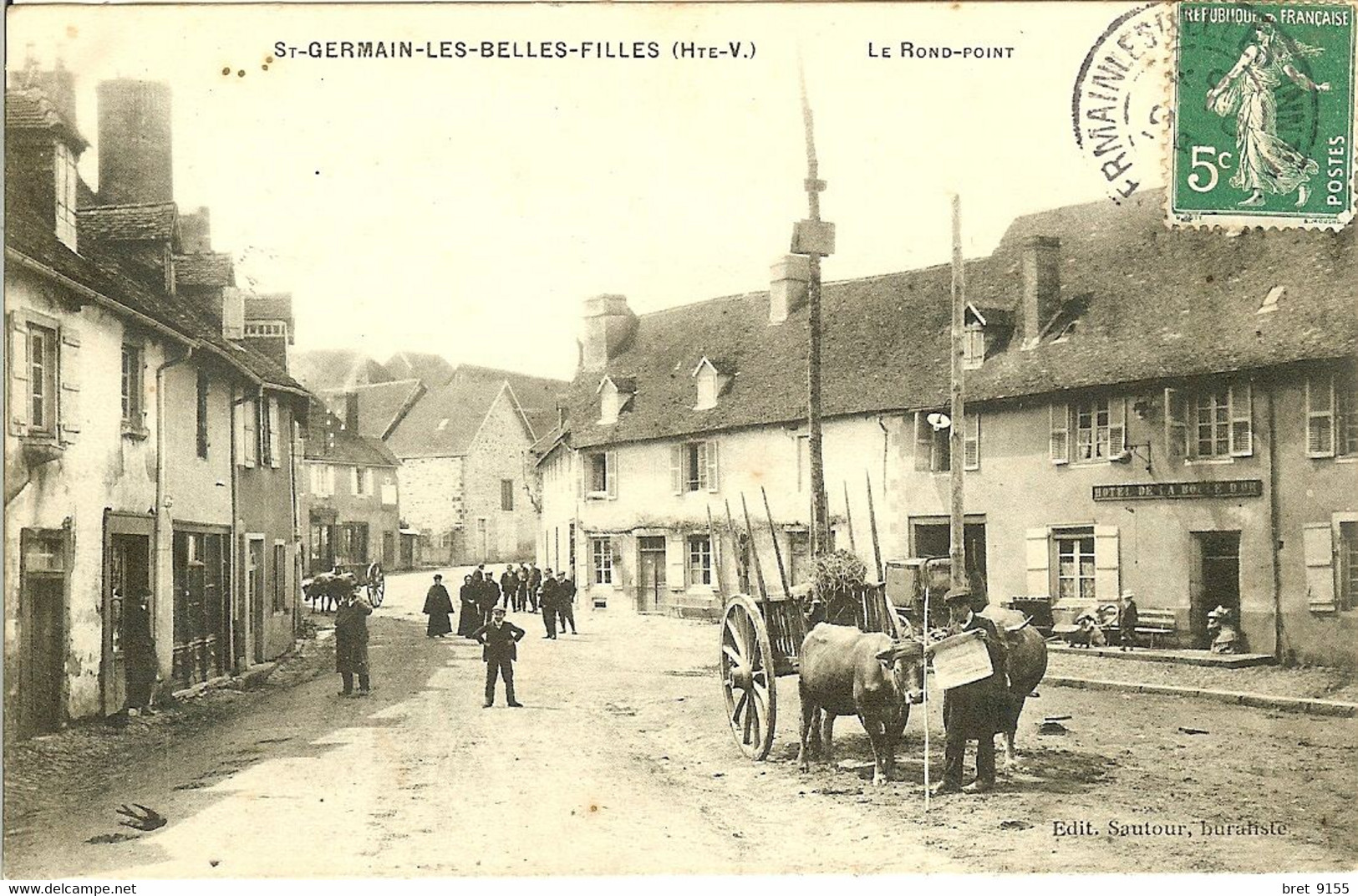 87 ST GERMAIN LES BELLES FILLES LE ROND POINT DEVANT L HOTEL DE LA BOULE D OR - Saint Germain Les Belles