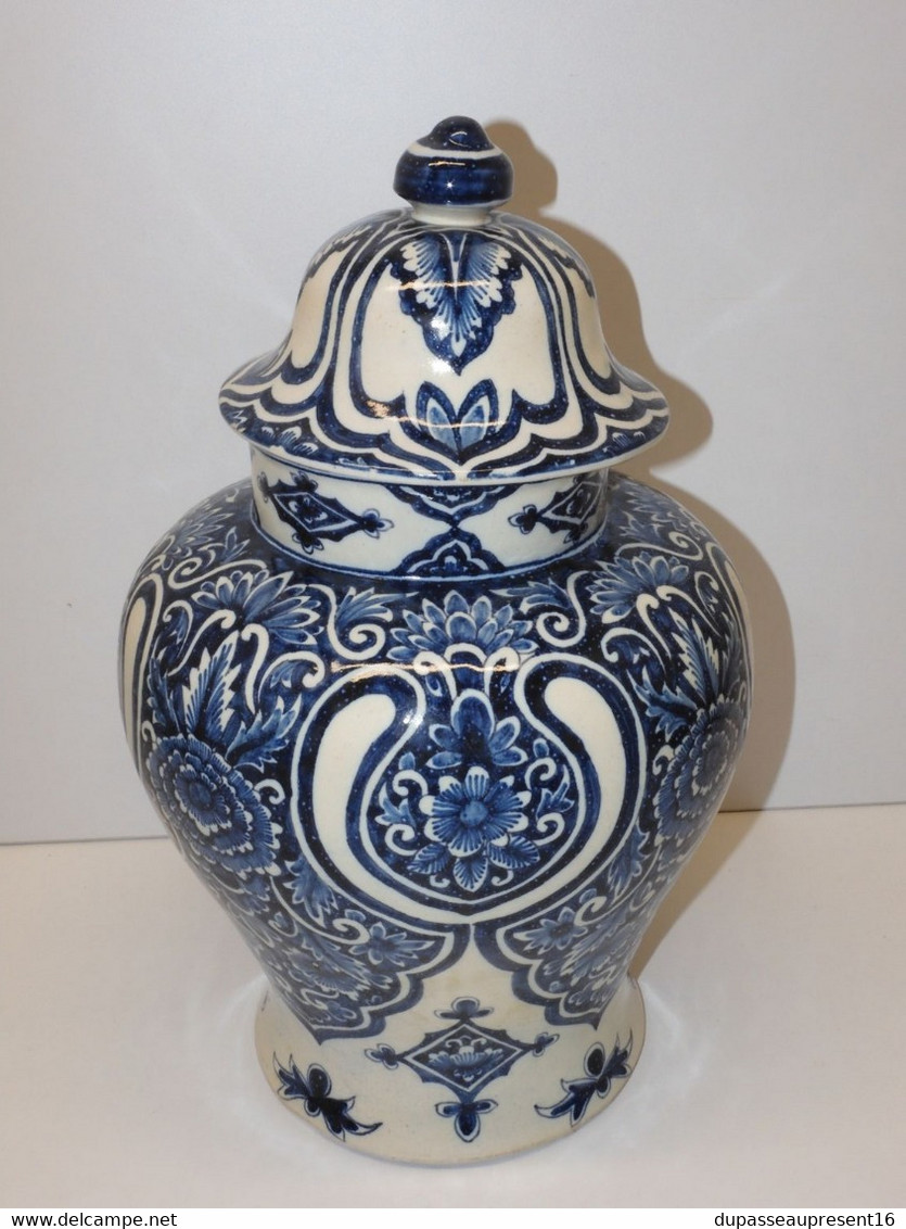 *SUPERBE URNE POTICHE CERAMIQUE DELFT Signée APK GRAND POT COUVERT Décor BLEUS  E - Delft (NLD)