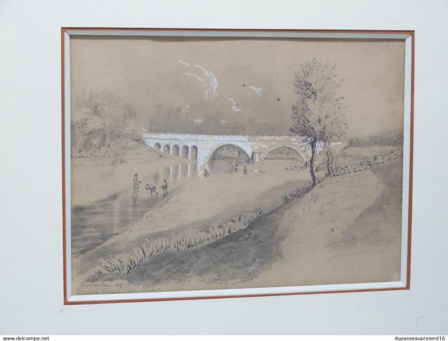 * DESSIN ENCADRE SOUS VERRE Marqué Au CRAYON MONTAUBAN 49 LE PONT De TESCOU  E - Dessins