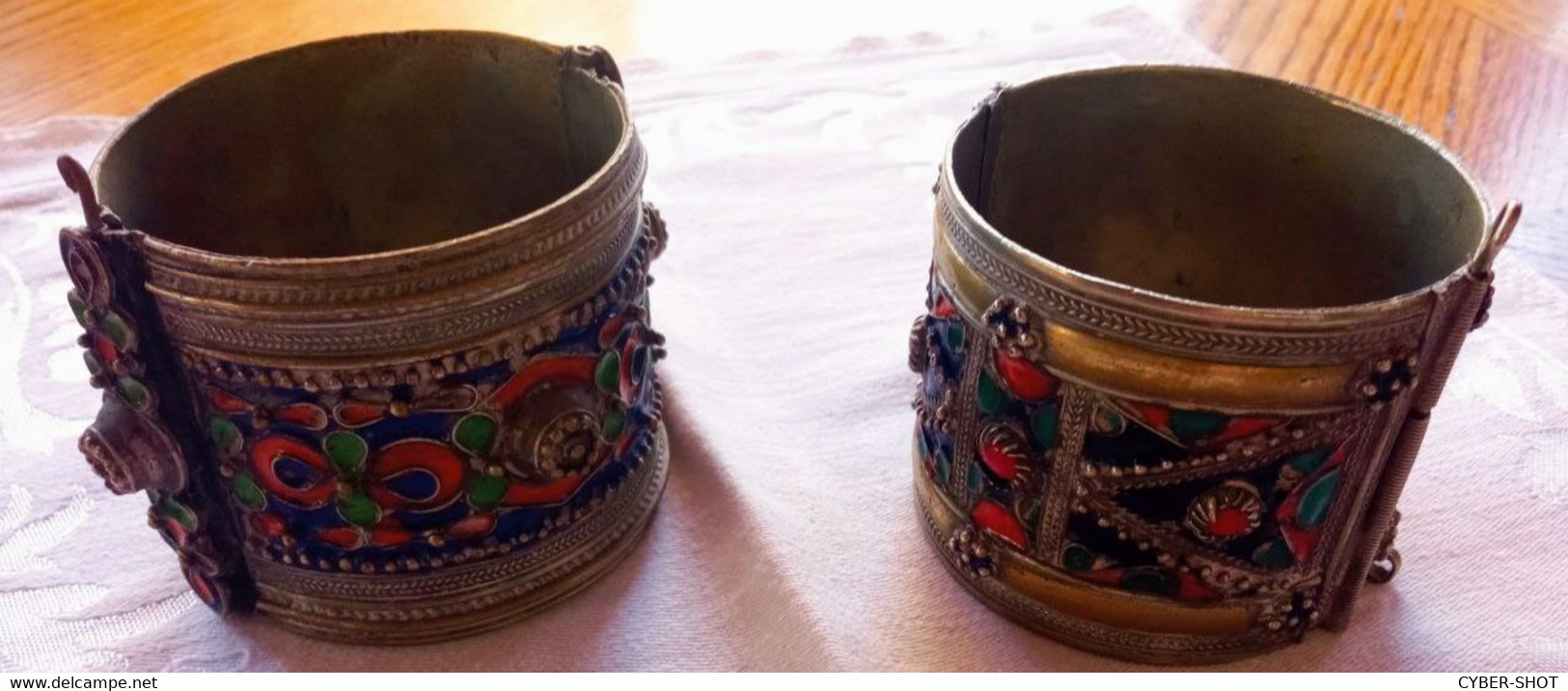 Rare : Paire De Bracelets Anciens Kabyle - Armbänder