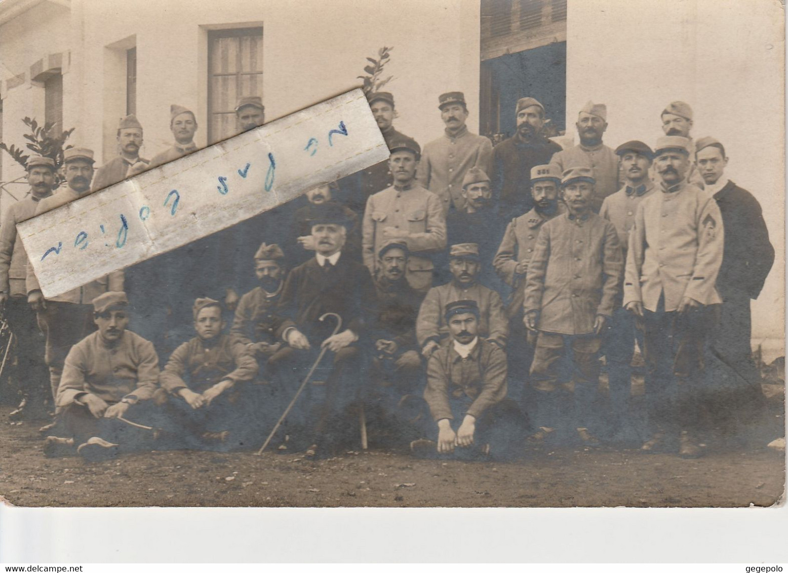 GOURNAY  En BRAY ( à Confirmer ) -  Des Militaires Qui Posent En 1916 ( Carte Photo ) - Gournay-en-Bray