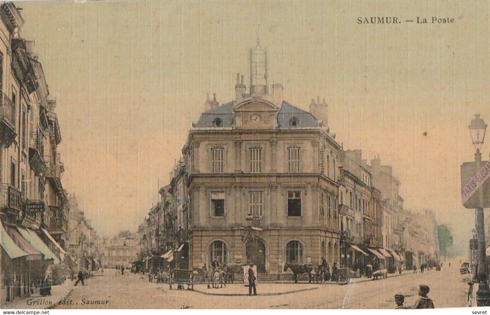 SAUMUR. -  La Poste. Belle Carte Toilée Couleur Pas Courante - Saumur