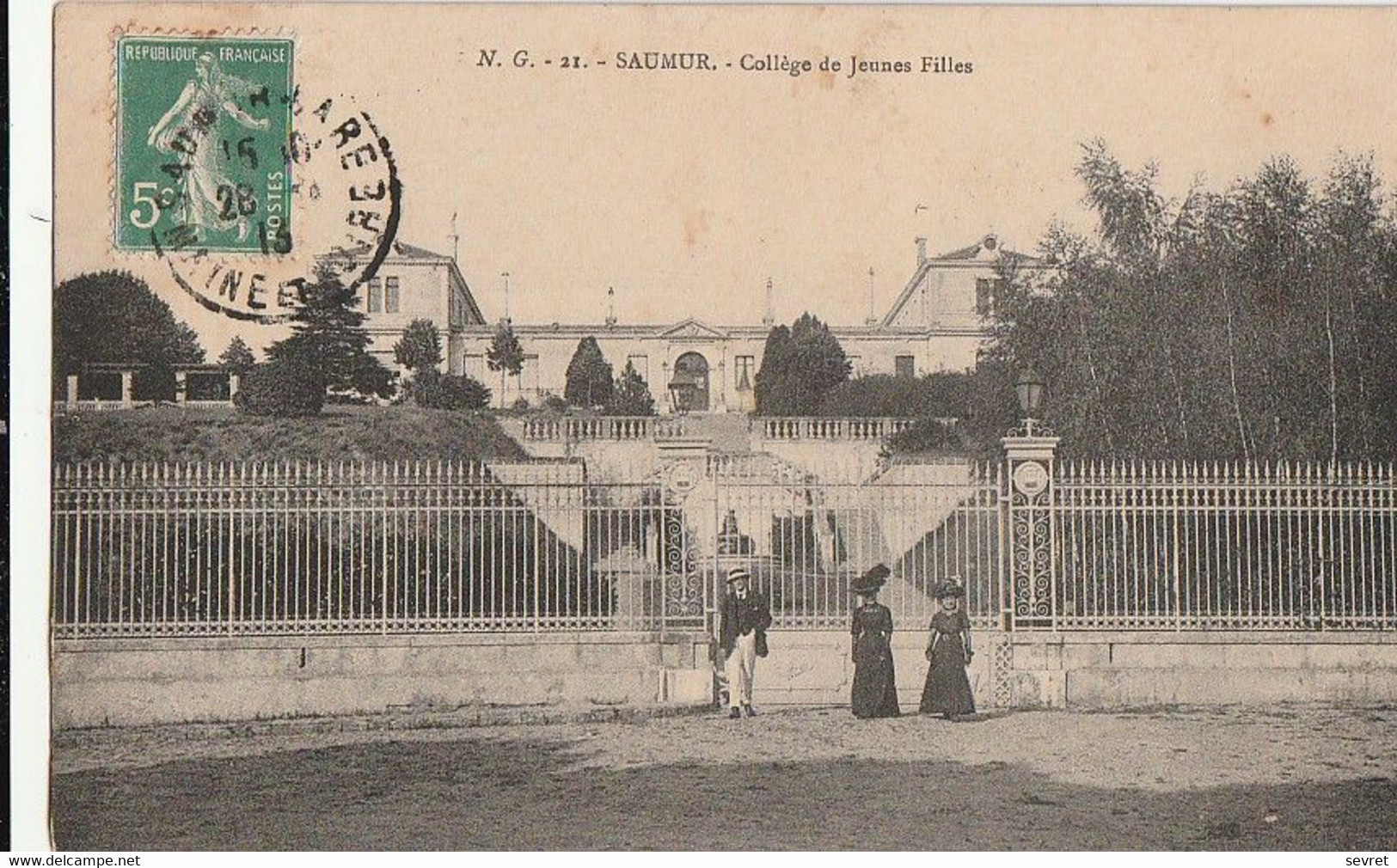 SAUMUR. - Collège De Jeunes Filles - Saumur