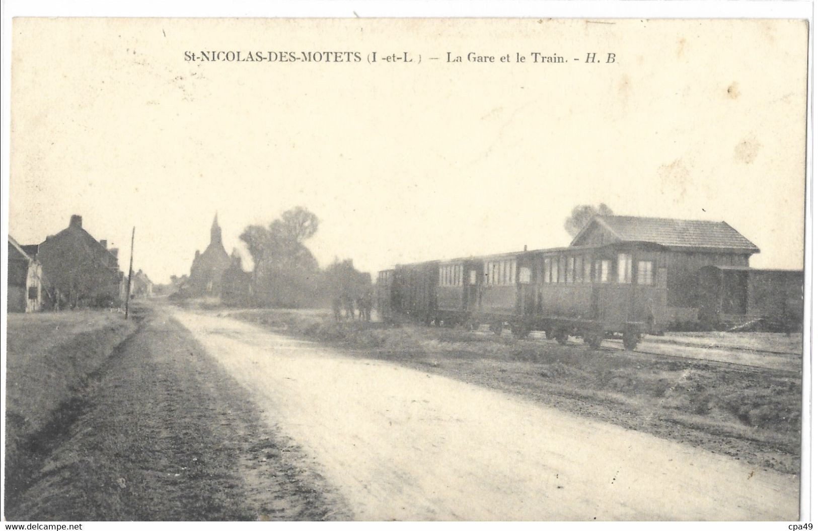 37   ST - NICOLAS - DES - MOTETS  LA  GARE  ET  LE  TRAIN - Autres & Non Classés