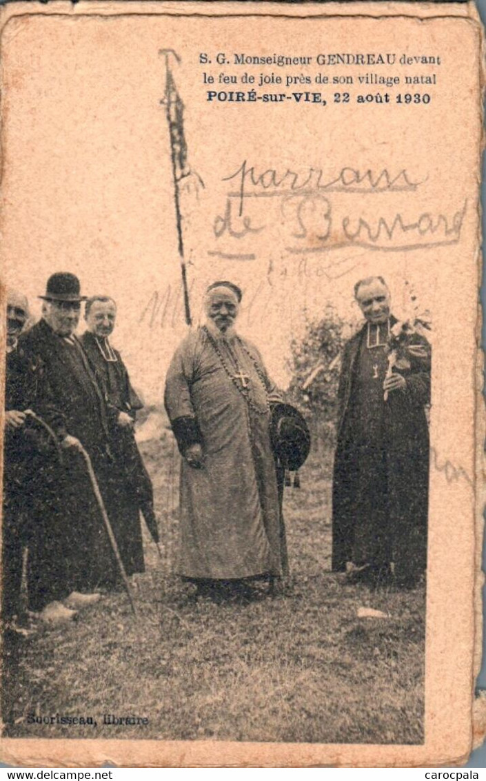 Rare Carte 1930 Monseigneur Gendreau Vicaire Du Tonkin Près De Son Village Natal De La Micherie ,le Poiré Sur Vie - Poiré-sur-Vie