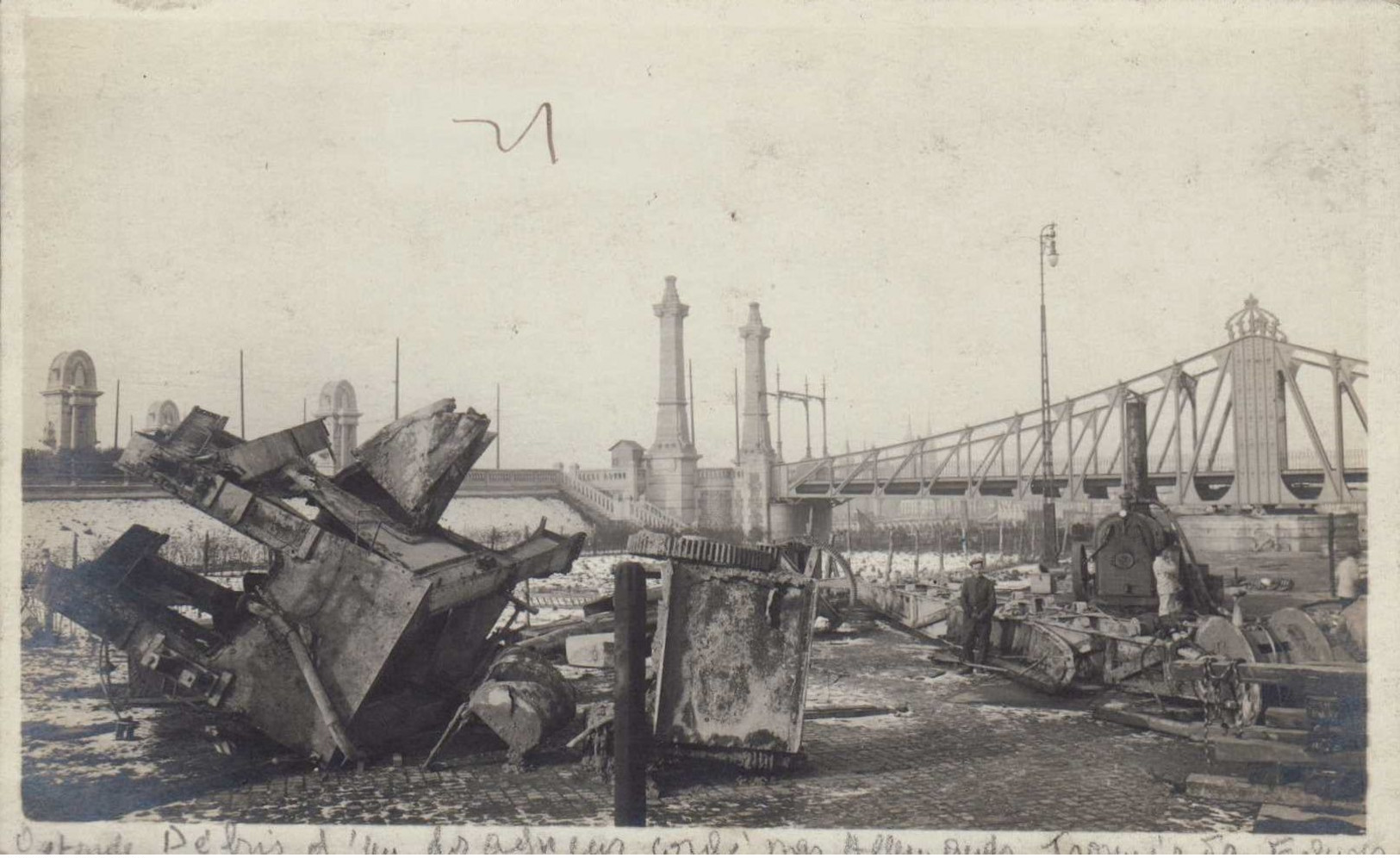 Ostende :   Photocarte Débris D'un Dragueur Coulé Par Les Allemands    FIN DE MA COLLECTION REGARDEZ MES OFFRES - Oostende