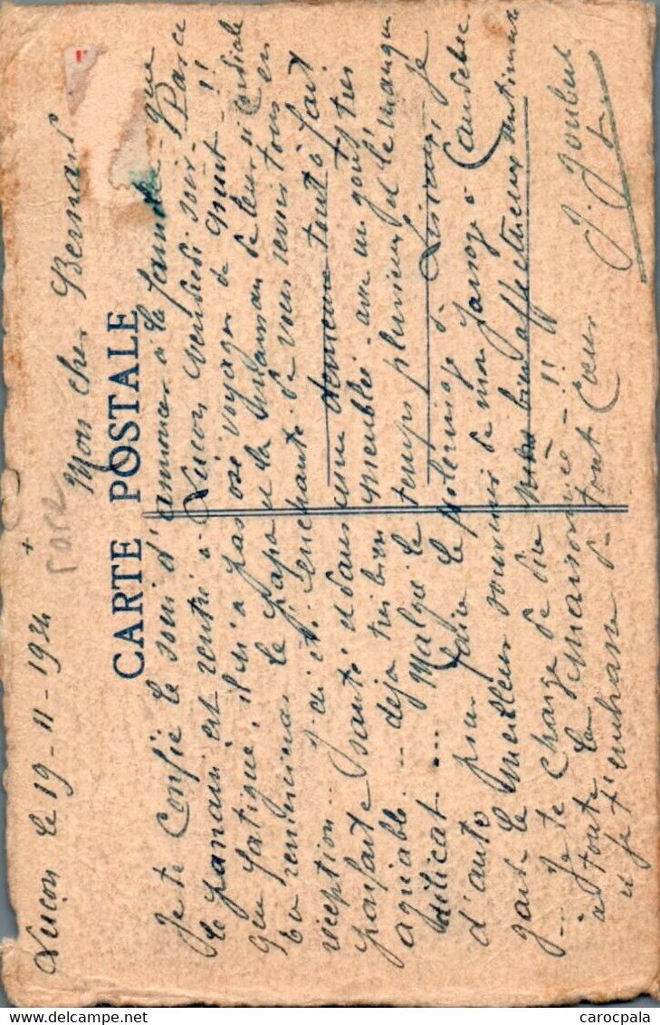 Rare Carte 1930 Monseigneur Gendreau Vicaire Du Tonkin Devant Sa Maison Natale De La Micherie ,le Poiré Sur Vie - Poiré-sur-Vie