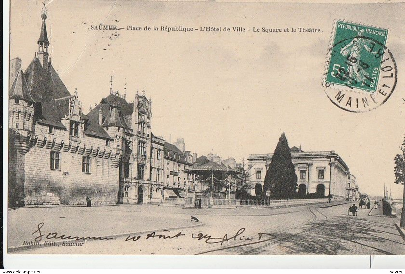 SAUMUR. - L'Hôtel De Ville - Le Square Et Le Théâtre - Saumur