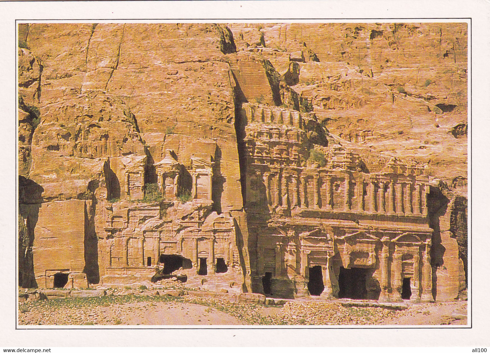 A19614 - JORDAN JORDANIE CITE TROGLODYTIQUE A PETRA CAVE CITY IN PETRA POST CARD UNUSED PHOTO S HELD - Jordanie