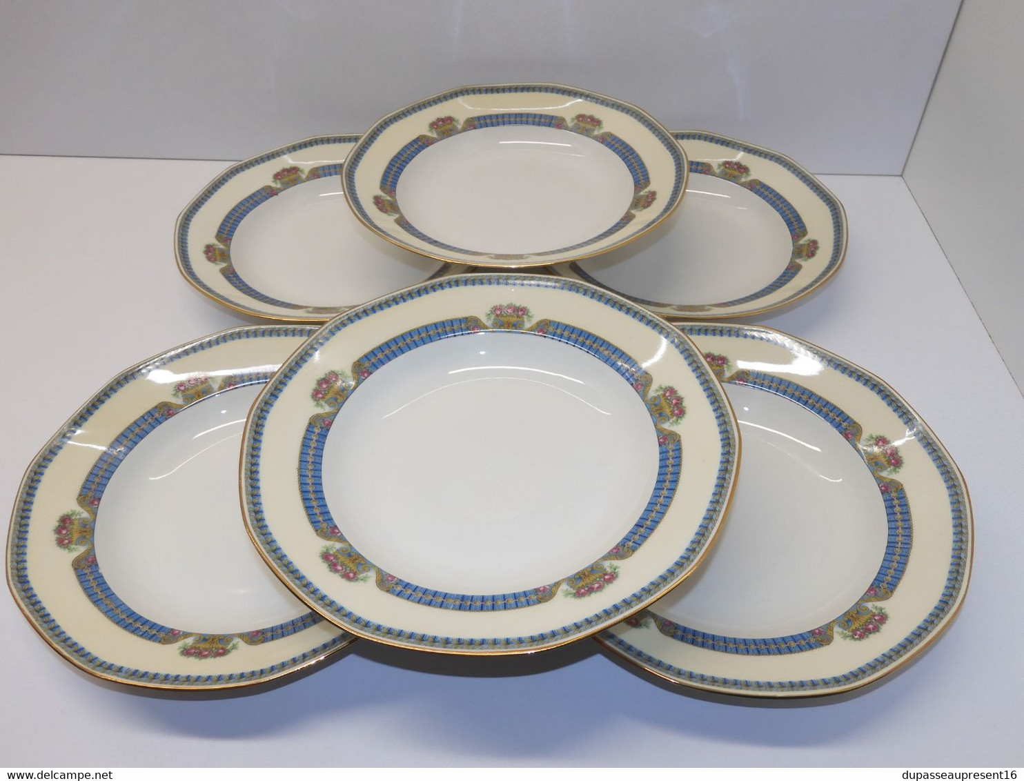 *6 ASSIETTES 1/2 CREUSES PORCELAINE LIMOGES JB France (JEAN BOYER) Dorures  E - Limoges (FRA)