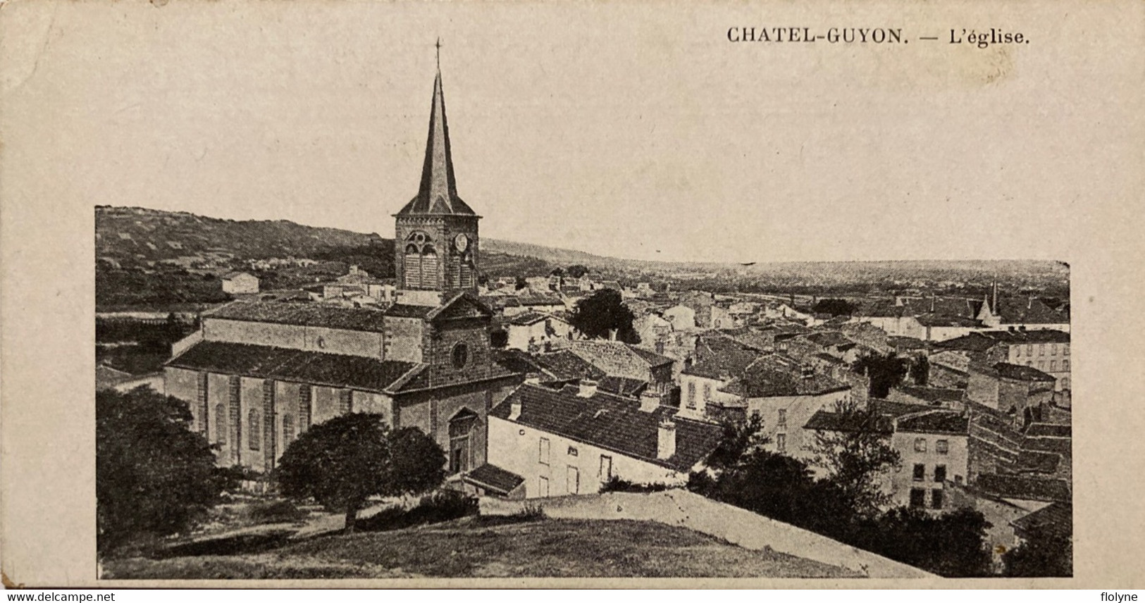 Chatelguyon - Cpa Format Mignonnette - Vue Sur La Commune Et L’église - Châtel-Guyon