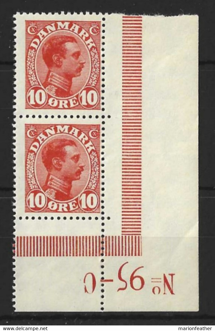 DENMARK....." 1913.."....10ore. X MARGINAL  RED PAIR .....MNH.... - Unused Stamps