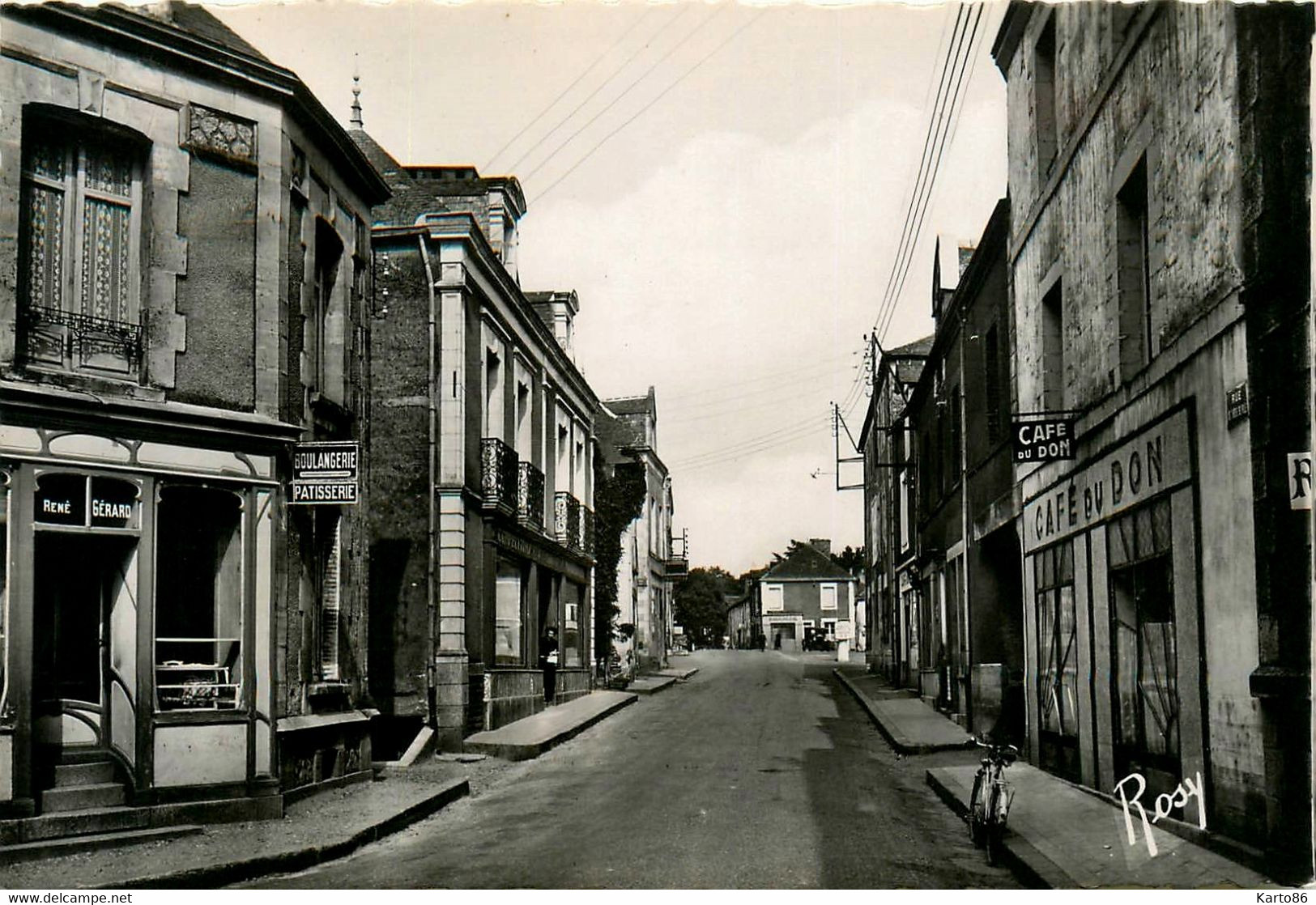 Guémené Penfao * La Rue De Redon * Café Du Don * Boulangerie Pâtisserie René GERARD - Guémené-Penfao