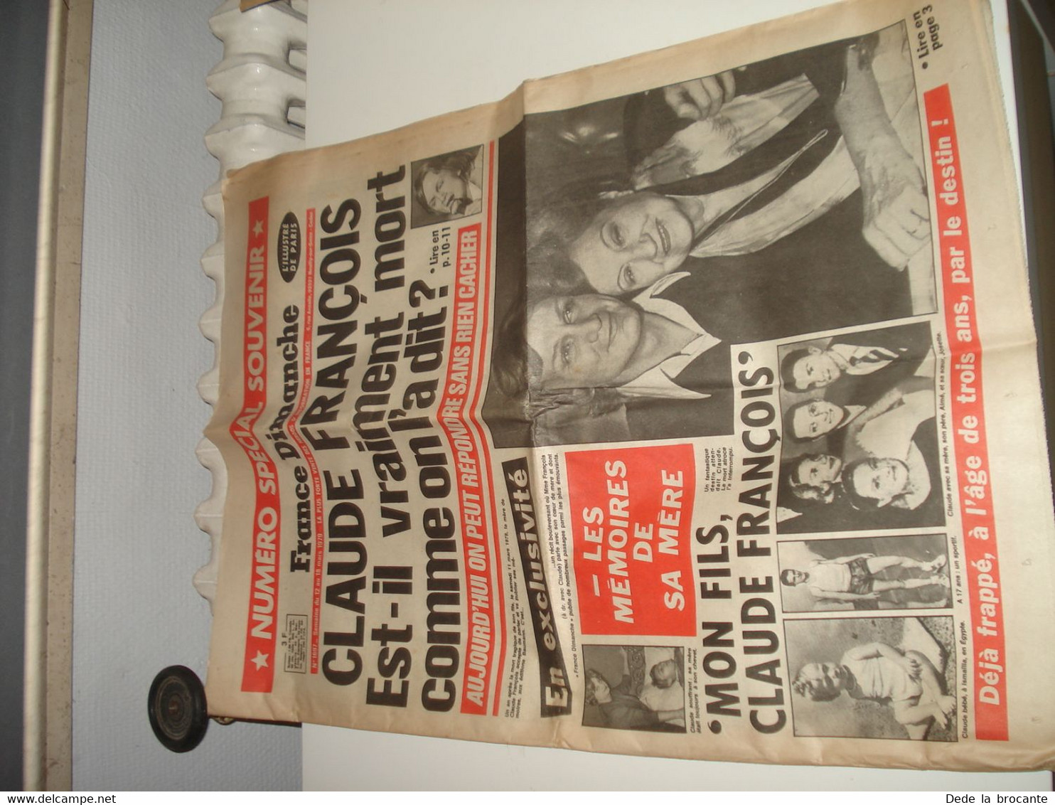 C28 / Imposant Lot De Revues , Journaux + Posters  Claude François  1975 à 1980 - Manifesti & Poster