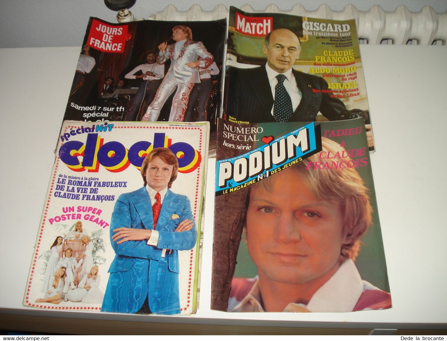 C28 / Imposant lot de revues , journaux + posters  Claude François  1975 à 1980