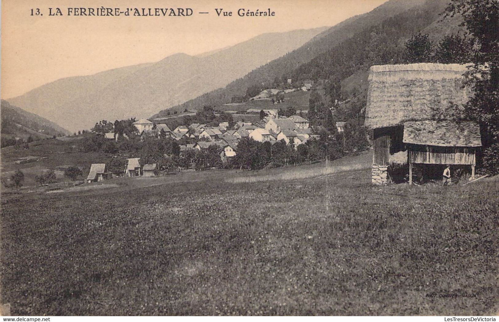 CPA France - 38 - ENVIRONS D'ALLEVARD - LA FERRIERE D'ALLEVARD - Vue Générale - Allevard