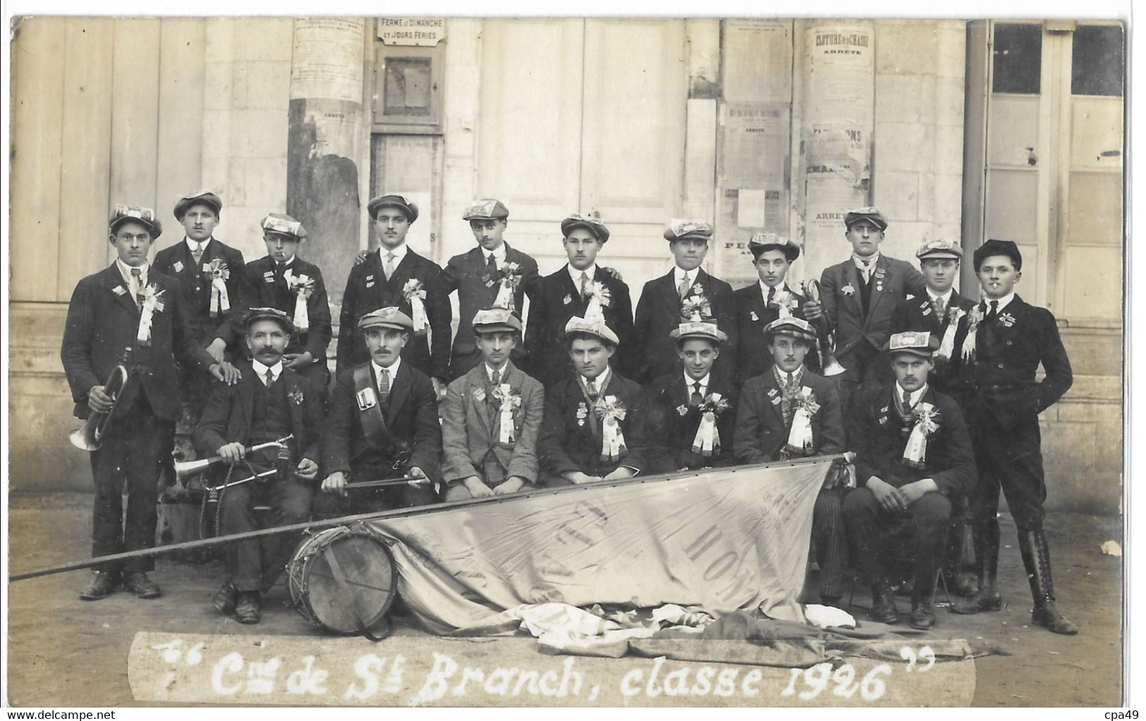 37  CARTE PHOTO   Cne  DE   ST - BRANCH  CLASSE  1926 - Autres & Non Classés