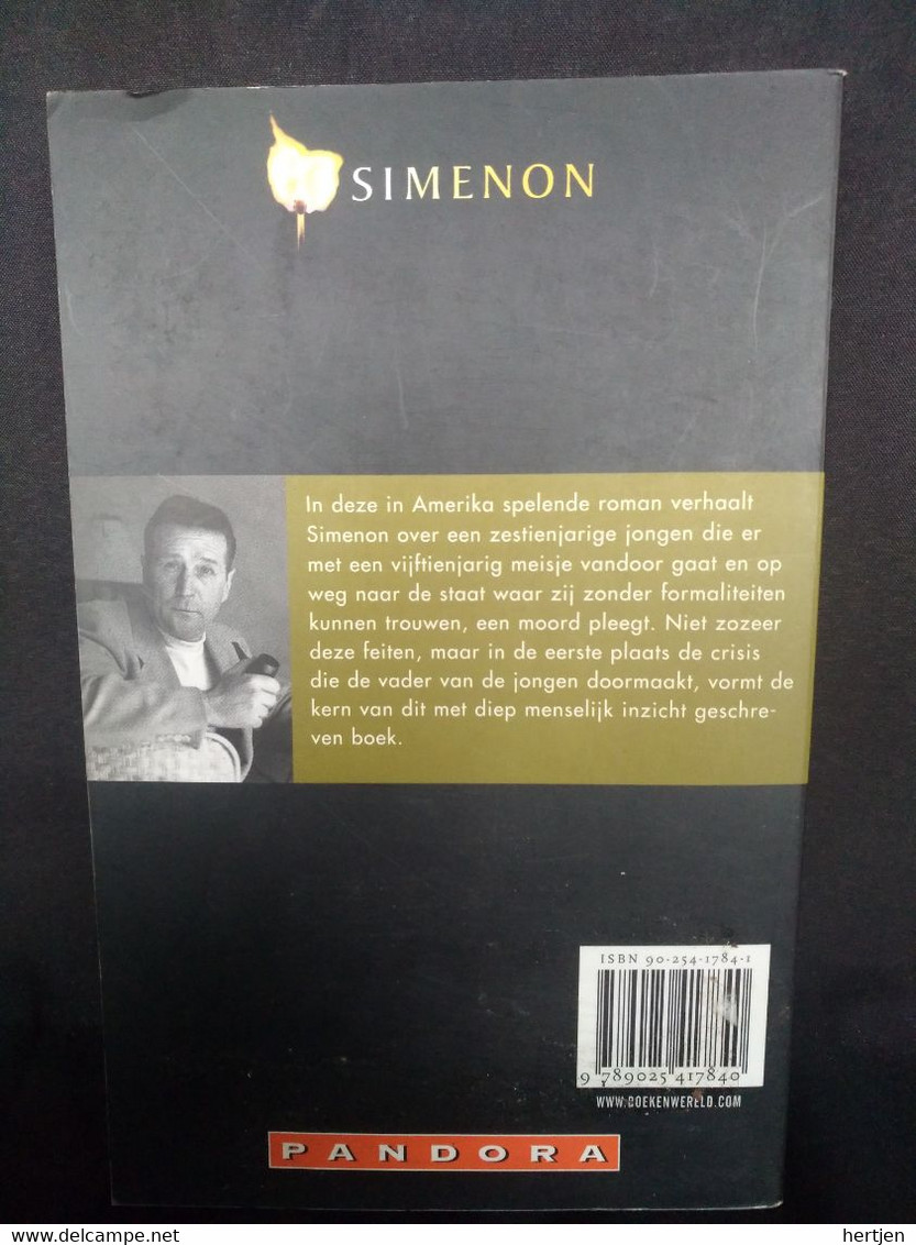 De Horlogemaker Van Everton - Georges Simenon - Spionage