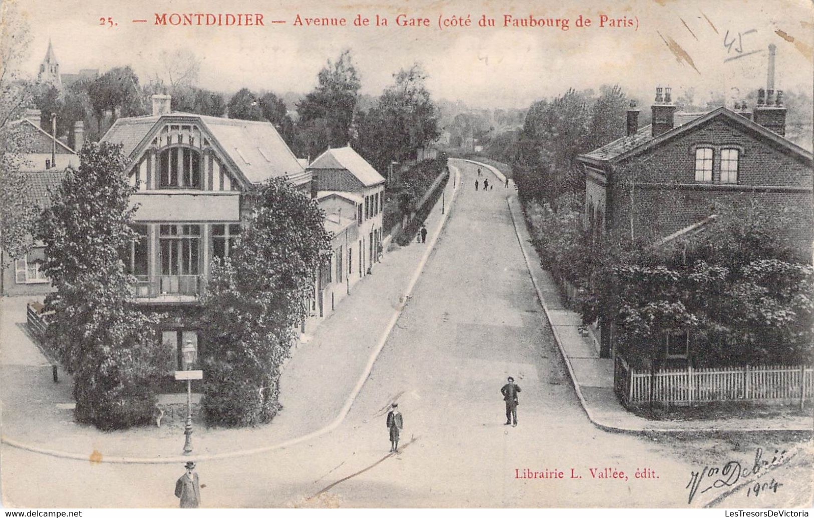 CPA - 80 - MONTDIDIER - Avenue De La Gare Côté De Faubourg De Paris - Librairie Vallée - Animée - Montdidier