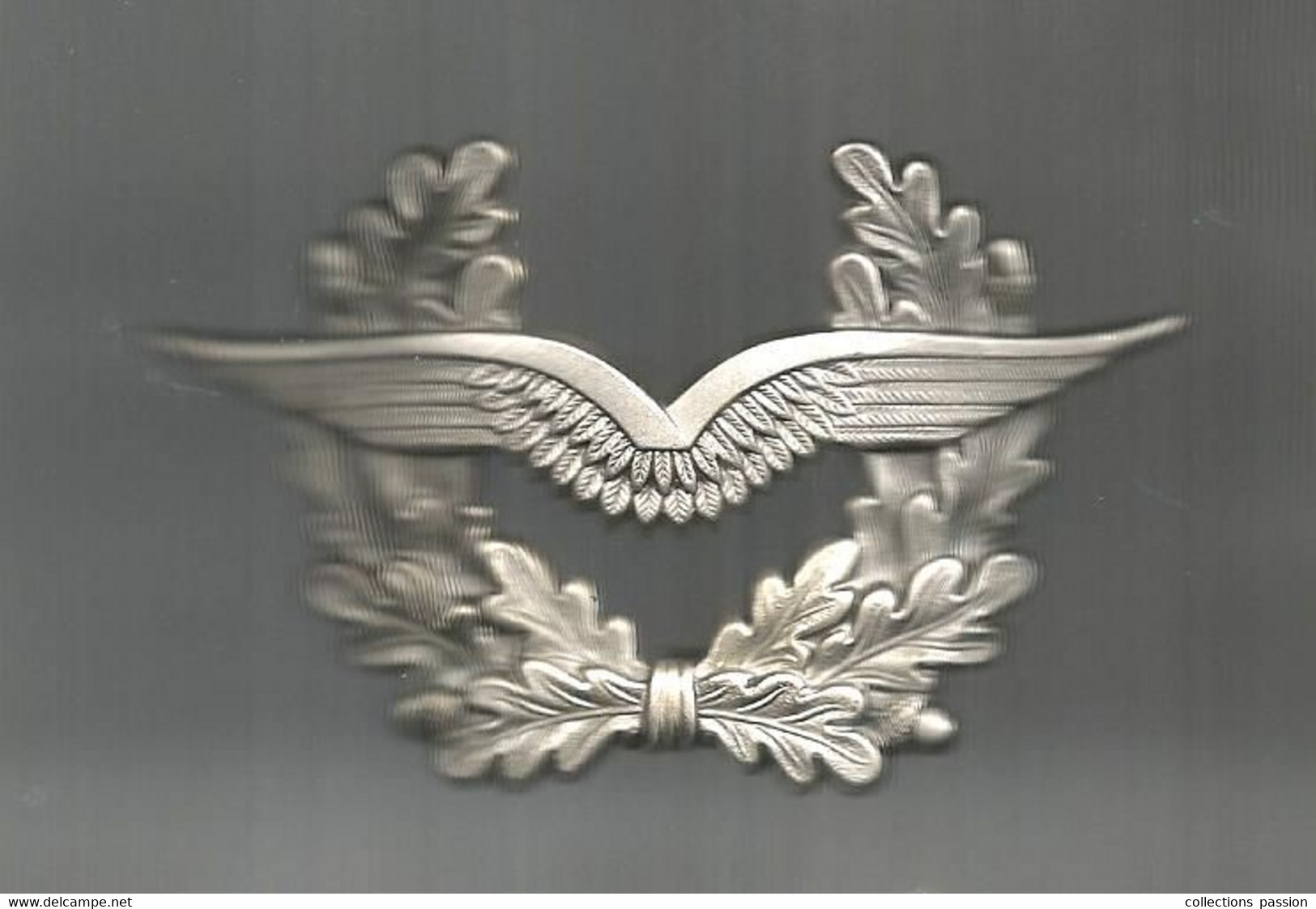 Militaria ,insigne , Armée De L'air , 2 Scans , Frais Fr 2.25 E - Airforce