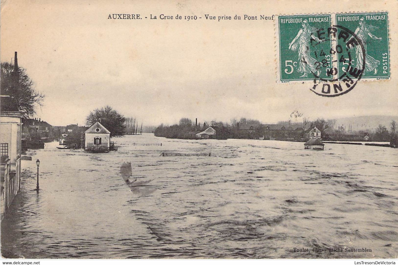 CPA FRANCE - 89 - AUXERRE - La Crue De 1910 - Vue Prise Du Pont Neuf - Oblitérée Noisy Le Sec - Auxerre