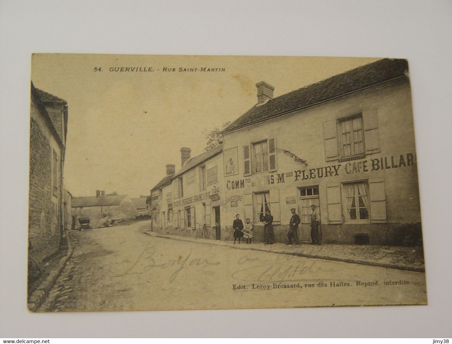 YVELINES--GUERVILLE-54-RUE SAINT MARTIN ANIMEE ED LEROY BROSSARD - Guerville