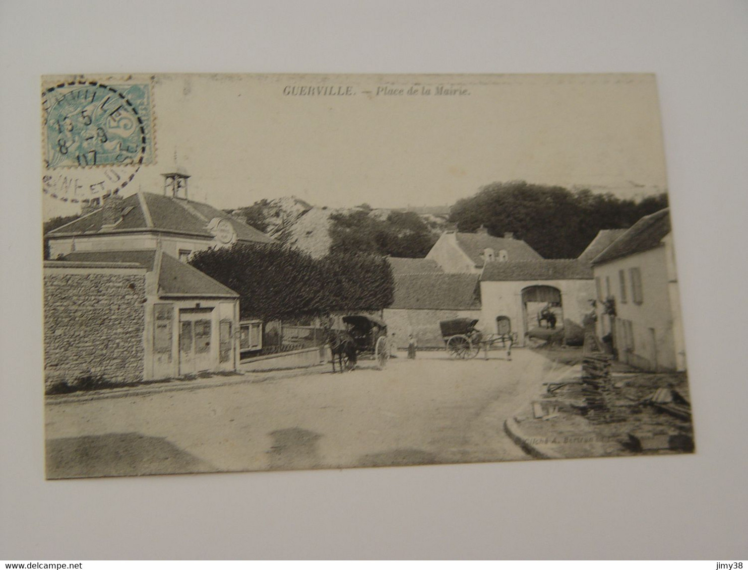 YVELINES--GUERVILLE-PLACE DE LA MAIRIE - Guerville