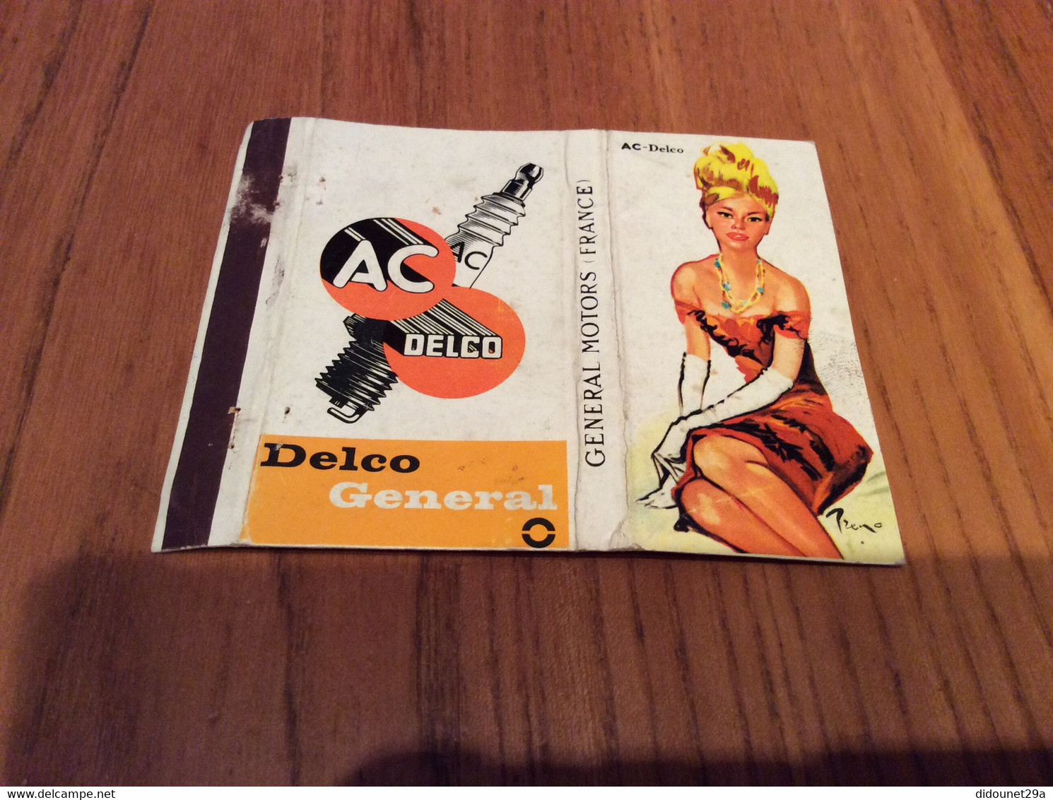 Pochette D'allumettes RÉGIE FRANÇAISE PUBLICITAS PUBLISTIP "AC Delco - GÉNÉRAL MOTORS FRANCE" (pin-up) - Boites D'allumettes