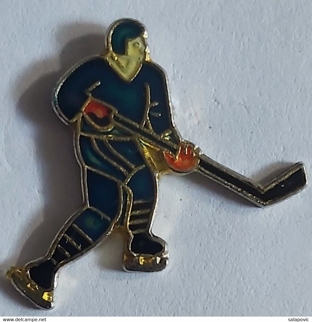 Ice Hockey Player  PINS A10/7 - Sports D'hiver