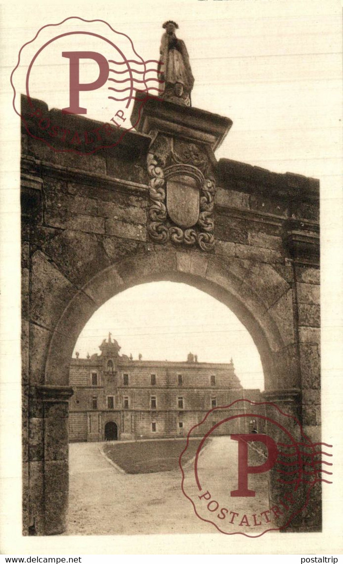 GALICIA. Libro con 20 postales del Monasterio de OSERA (Orense) (Ed.Roisin n.1)