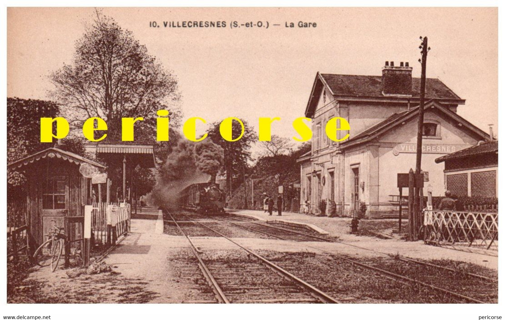 94  Villecresnes  La Gare Arrivée Du Train - Villecresnes