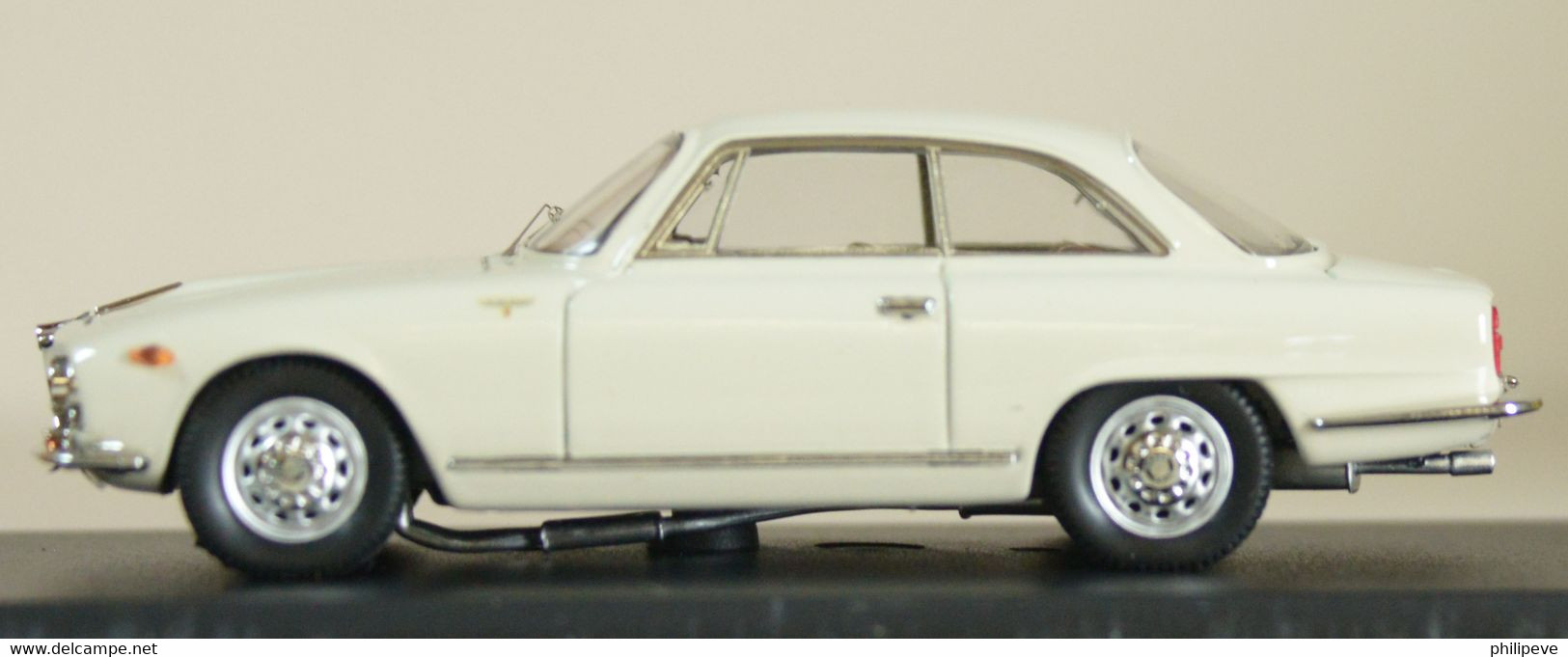 ALFA-ROMEO 2600 Sprint ''Scarfiotti'' 1962 - BANG 1:43 - Bang