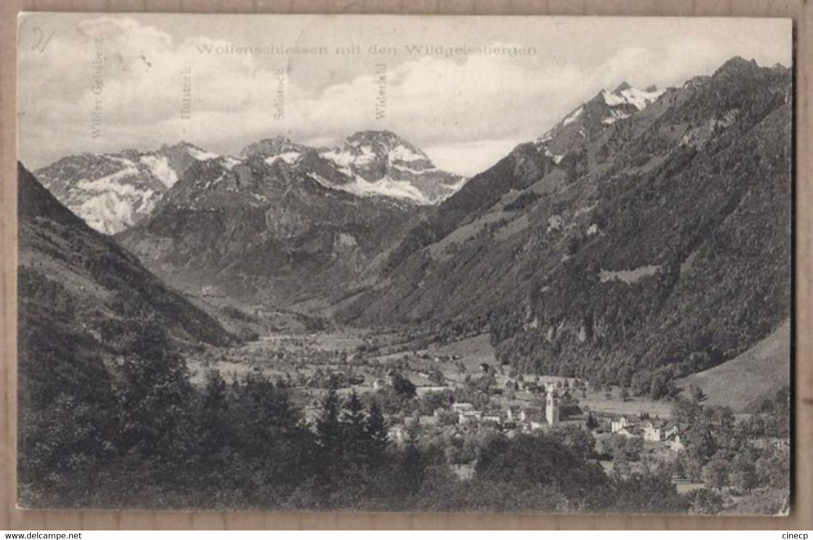 CPA SUISSE - WOLFENSCHIESSEN Mit Den WILDGEISSBERGEN - Très Jolie Vue Générale Du Village Dans Vallée TB Oblitération - Wolfenschiessen