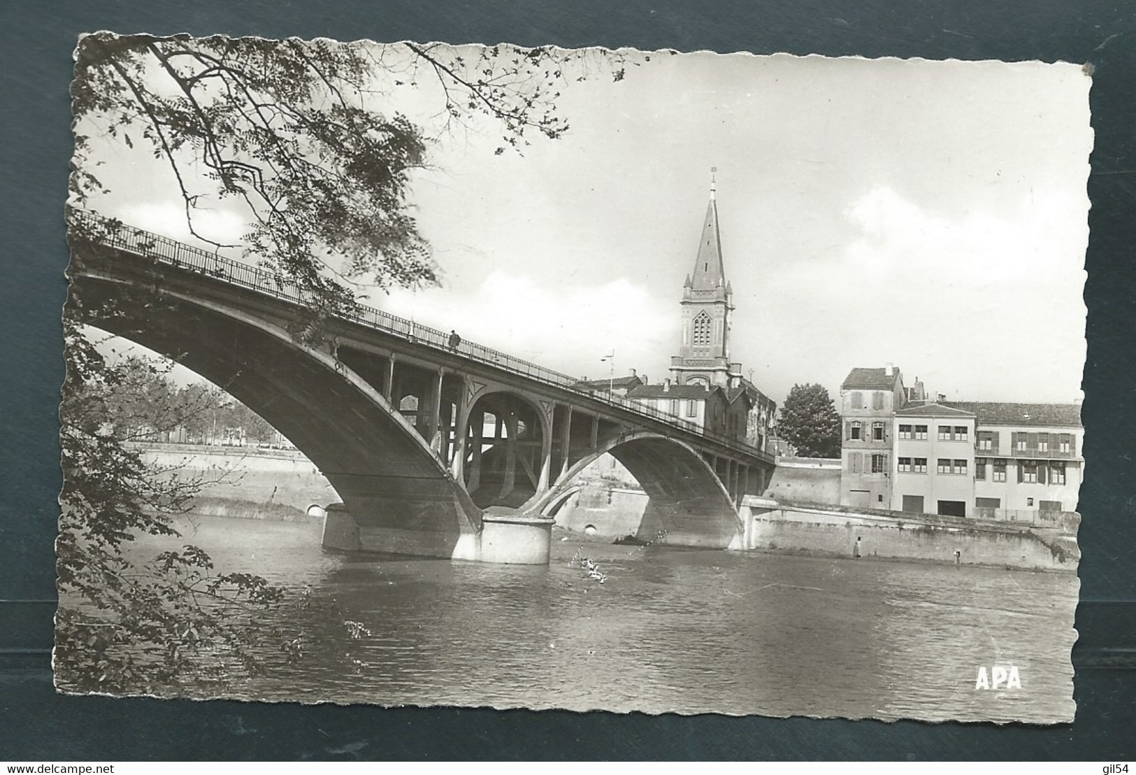 N°321 -MONTAUBAN (Tarn & Garonne) - Le Pont Neuf Et Le Quartier Villebourbon  Dab 20013 - Montauban